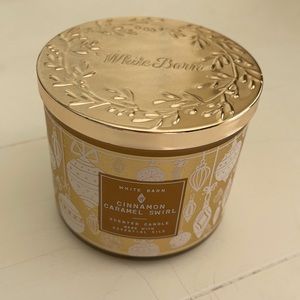 3 wick candle cinnamon caramel swirl